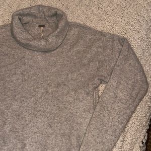 Cashmere Turtleneck